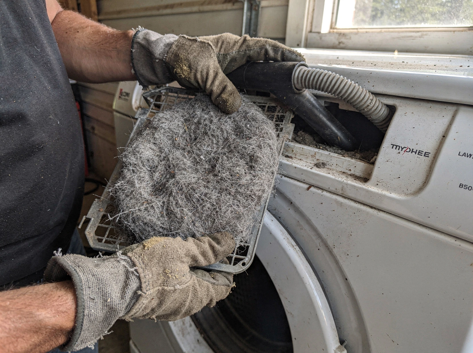 Cleaning Dryer Lint Trap service in Millersville, TN
